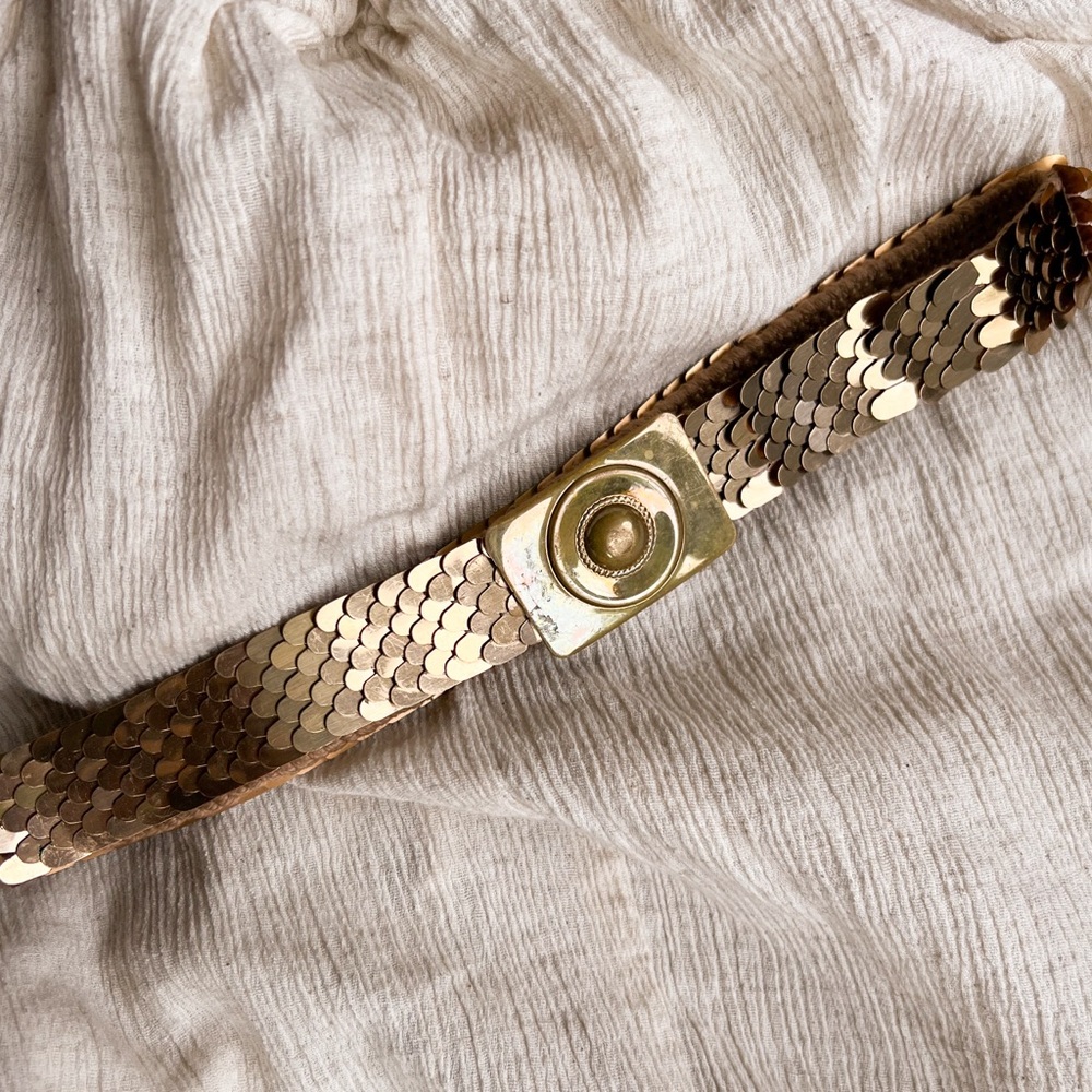 VINTAGE Gold Tone Fish Scale Belt